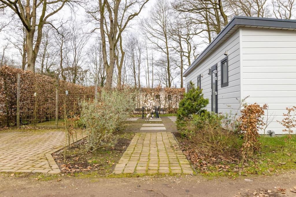 Gezellig Modern Chalet Midden Op De Veluwe Epe Kültér fotó
