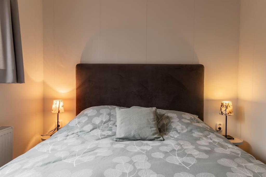 Gezellig Modern Chalet Midden Op De Veluwe Epe Kültér fotó