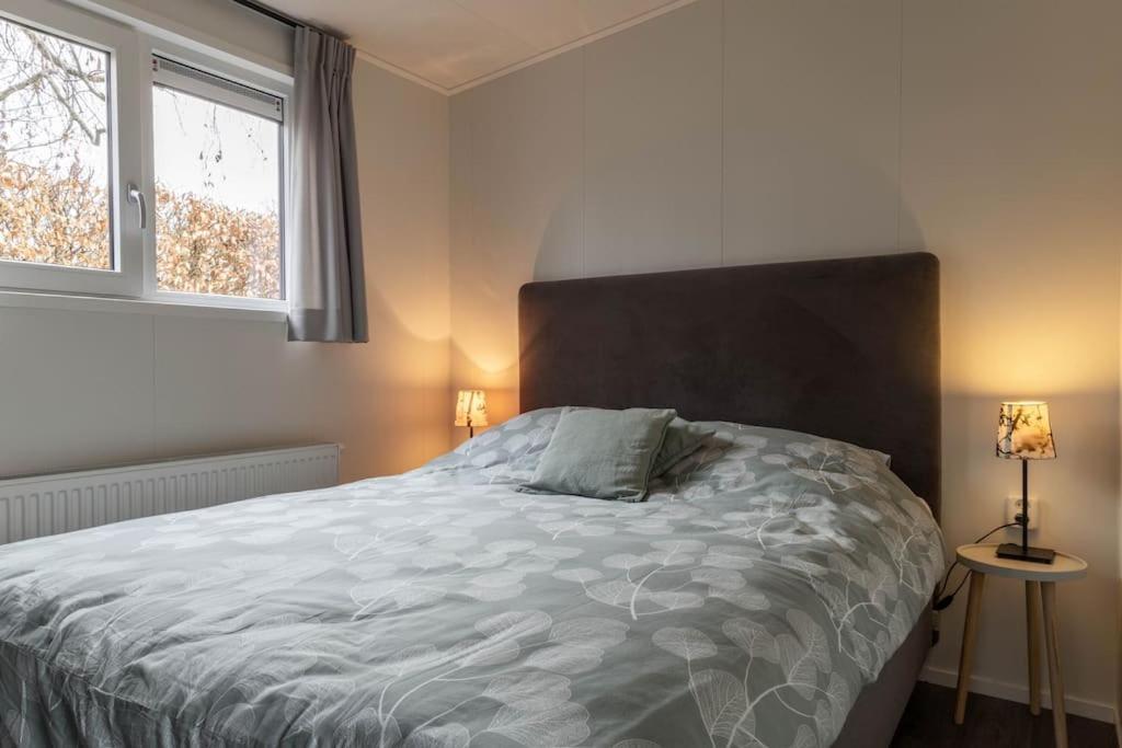 Gezellig Modern Chalet Midden Op De Veluwe Epe Kültér fotó